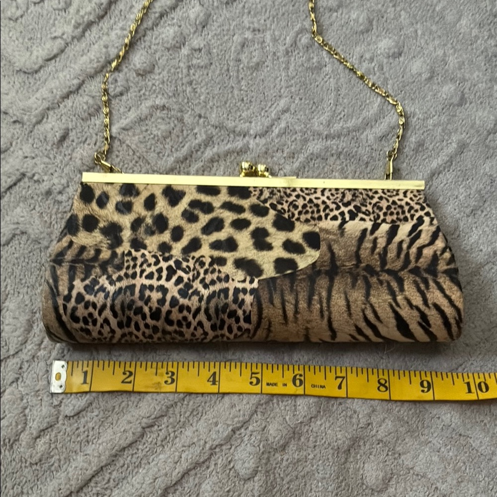 Brown and Gold Clutch with Chain Strap - Picture 8 of 10